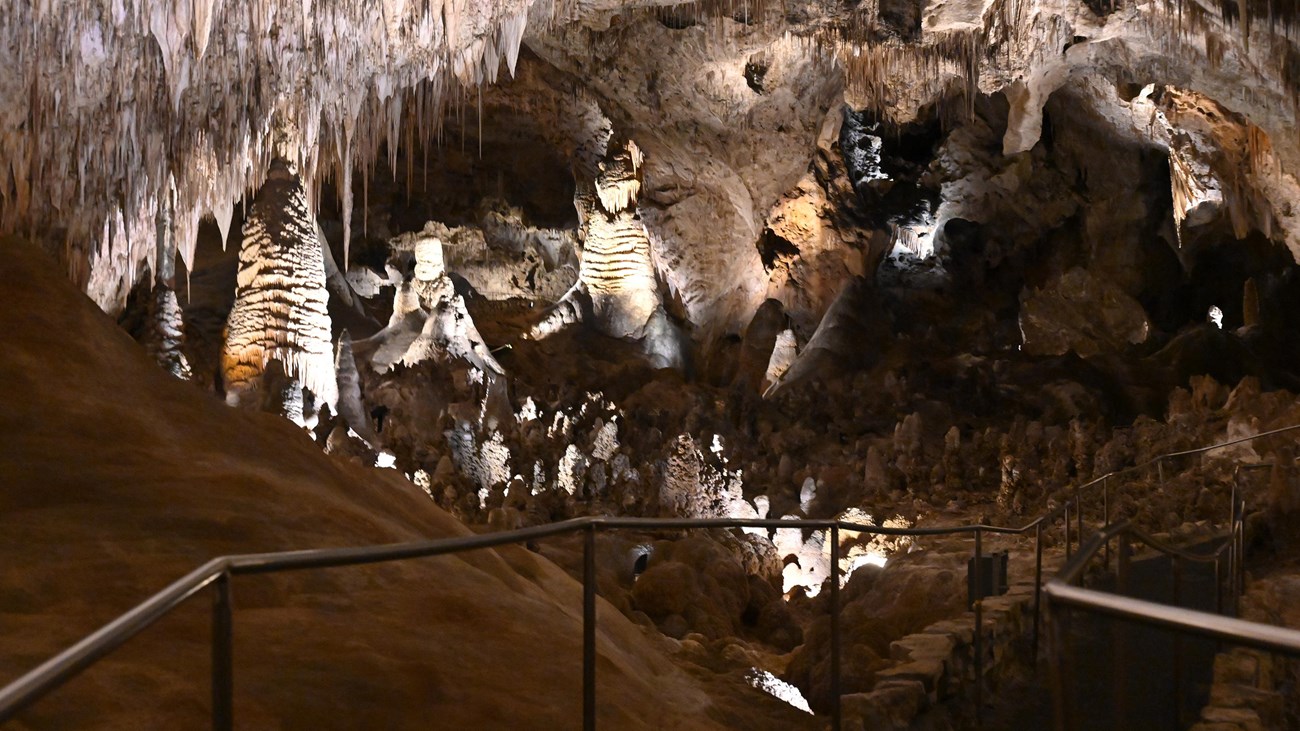 How to Plan a Cave or Cavern Tour